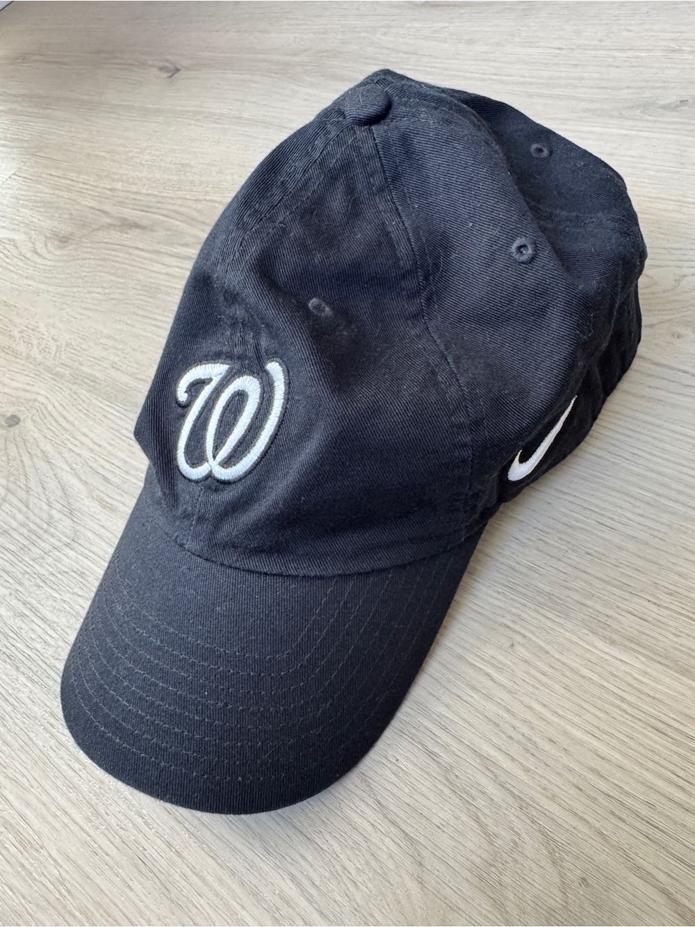 Official Nike Washington Nationals Heritage86 Dri-FIT Black Baseball Cap